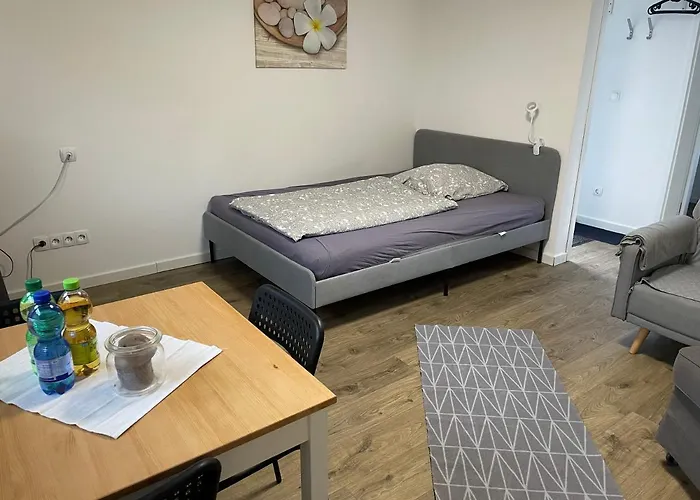 Gemütliche 1-zimmer Mit Eigenem Eingang *